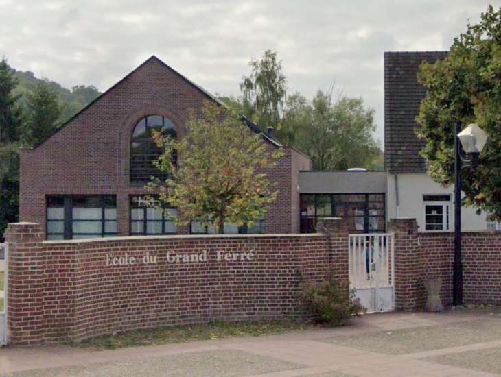 ECOLE PRIMAIRE